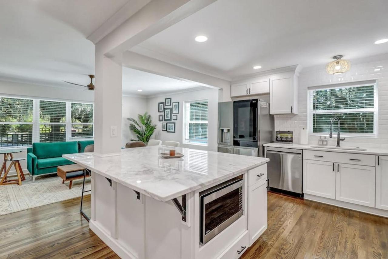 Luxury Retreat Heated Pool And Pet Friendly *