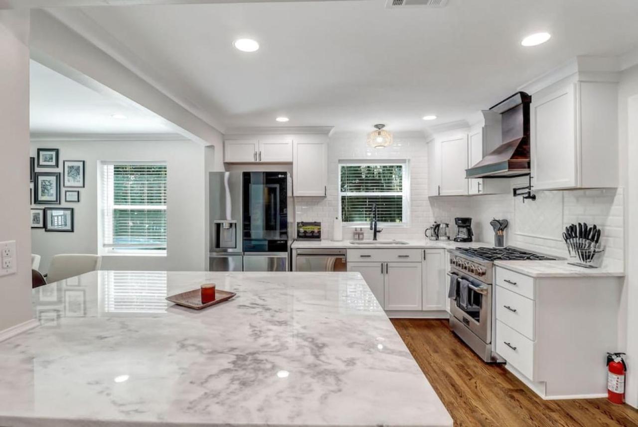 Holiday home Luxury Retreat Heated Pool And Pet Friendly Savannah